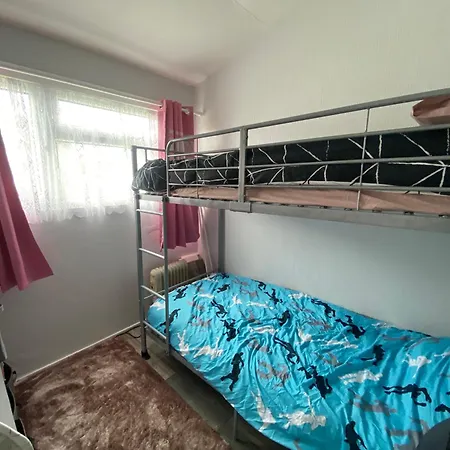 Secret Chalet Deluxe Withernsea Exterior photo